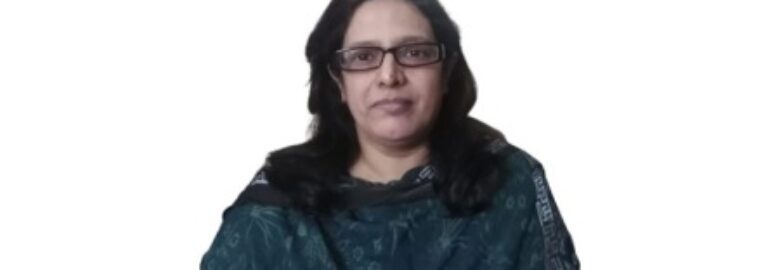 Prof Dr Amna Javed Laparoscopic Surgeon